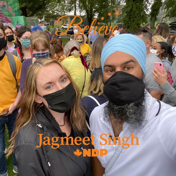 Meet your Posher, Carly - Picture 1 of 1